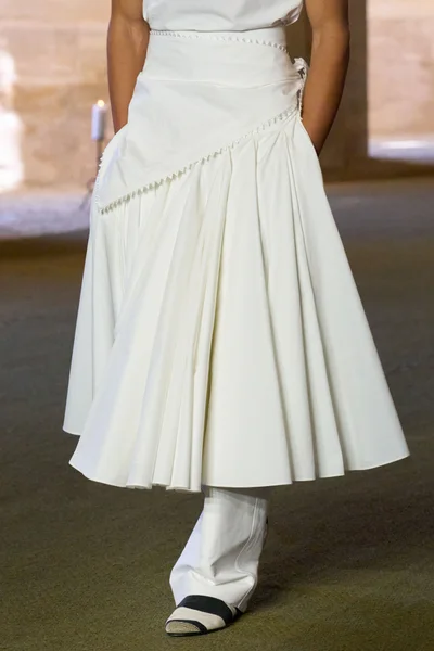 Look 7